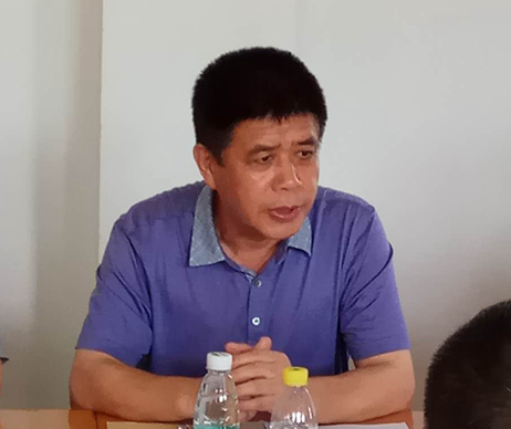 快猫
组织开展驻村扶贫工作队轮换交接工作2_副本.jpg